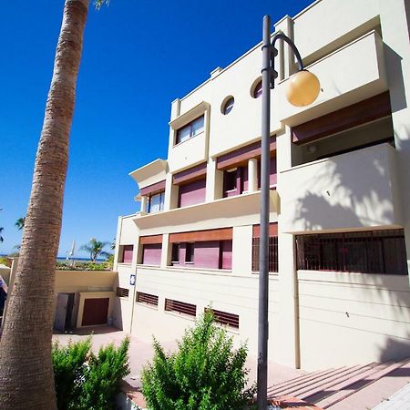 Burriana Beach Apartment เนร์คา ภายนอก รูปภาพ
