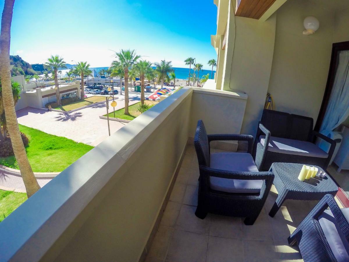 Burriana Beach Apartment เนร์คา ภายนอก รูปภาพ