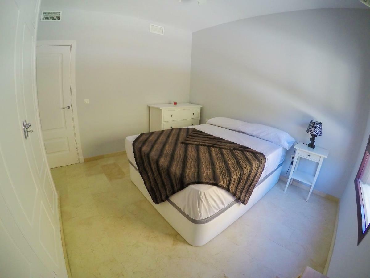 Burriana Beach Apartment เนร์คา ภายนอก รูปภาพ