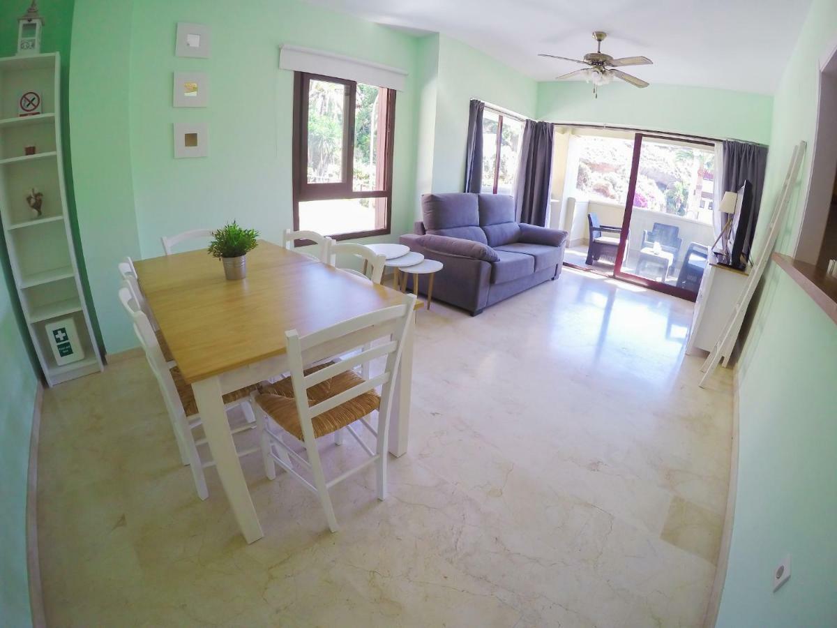 Burriana Beach Apartment เนร์คา ภายนอก รูปภาพ