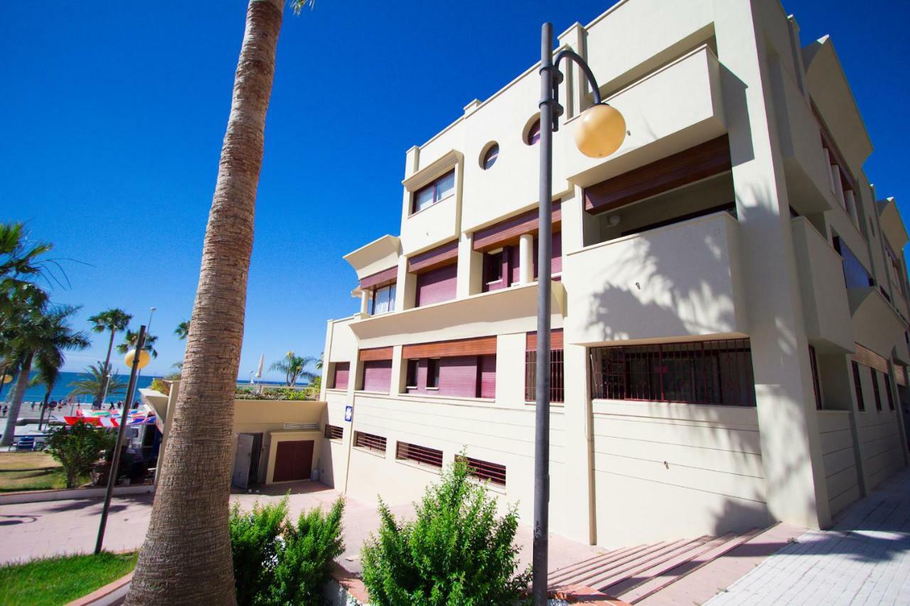 Burriana Beach Apartment เนร์คา ภายนอก รูปภาพ