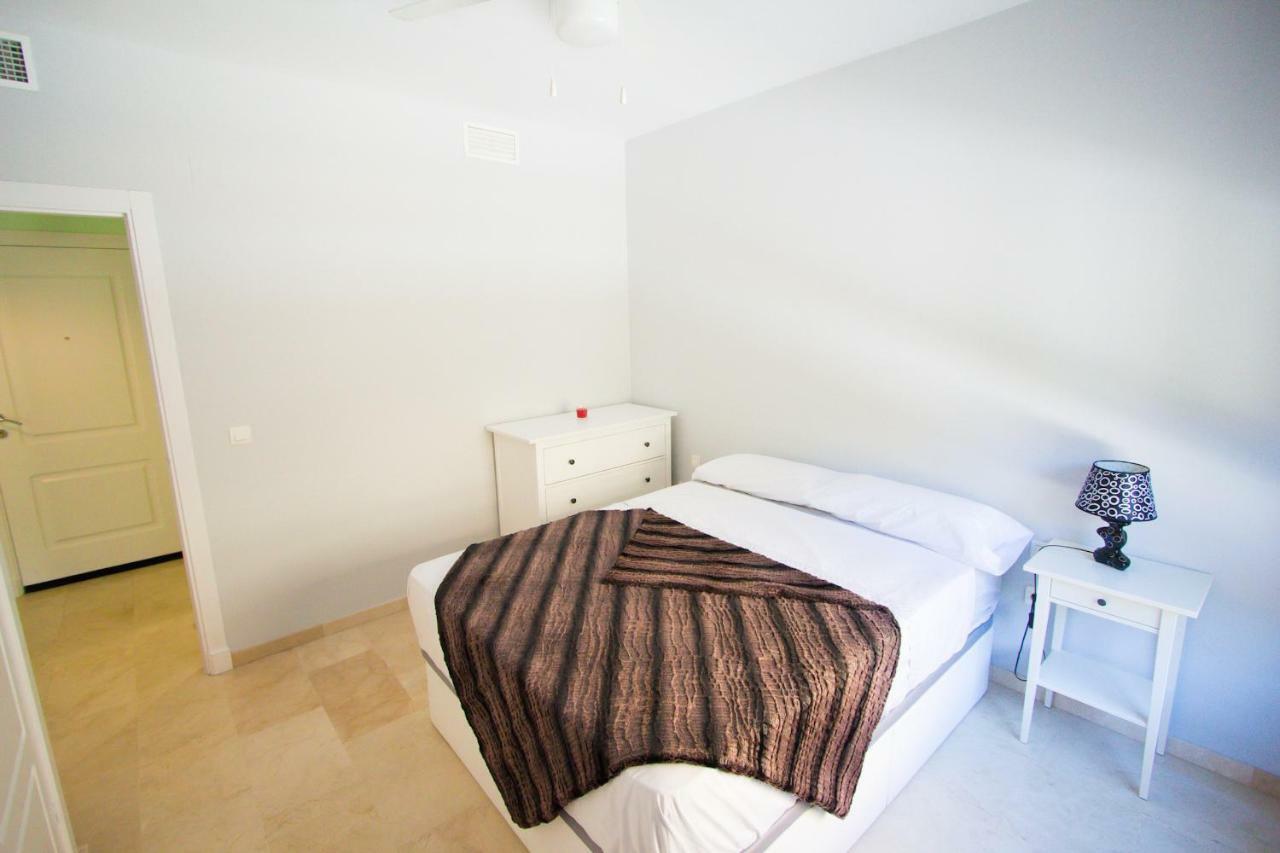 Burriana Beach Apartment เนร์คา ภายนอก รูปภาพ