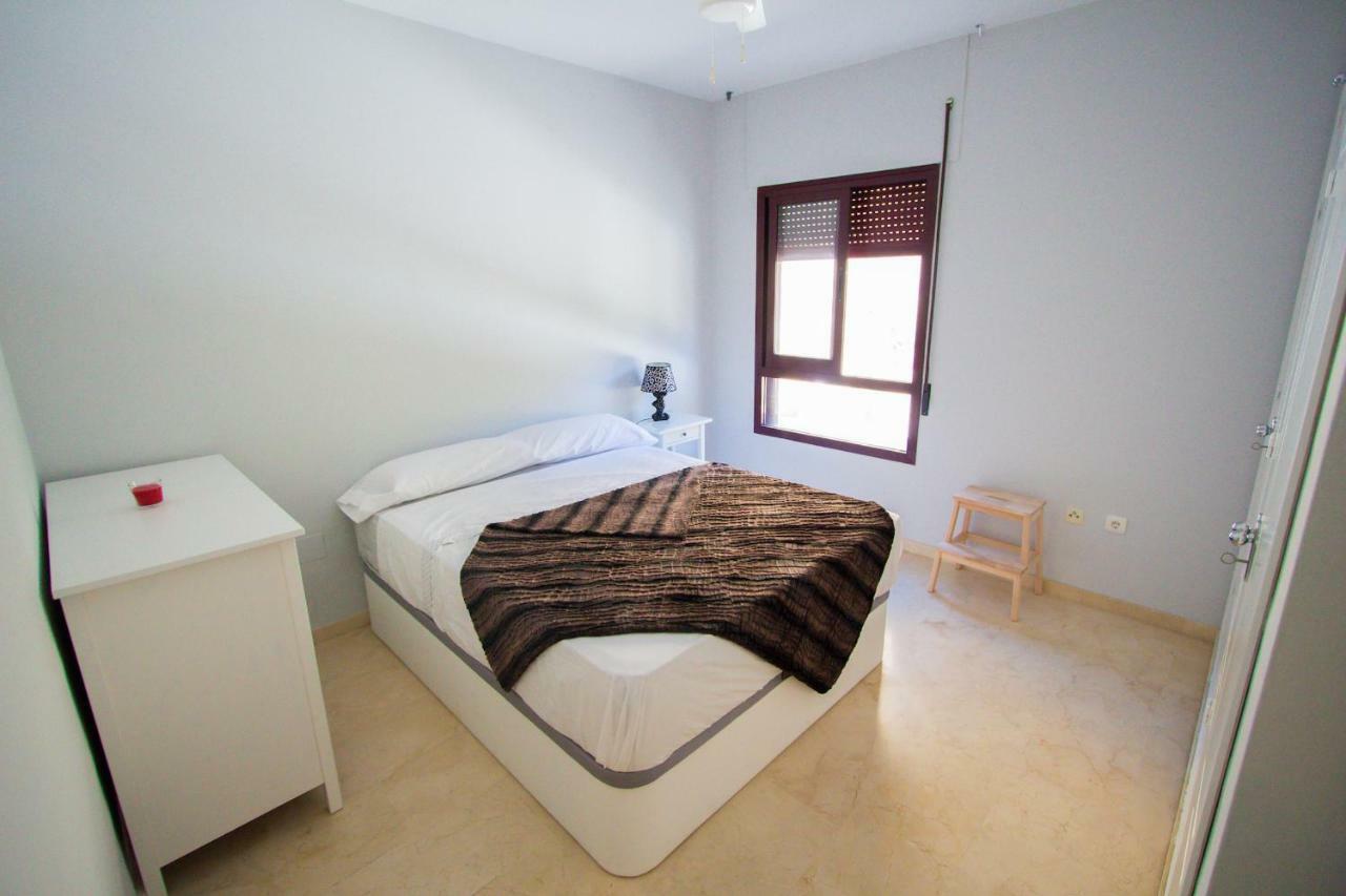 Burriana Beach Apartment เนร์คา ภายนอก รูปภาพ